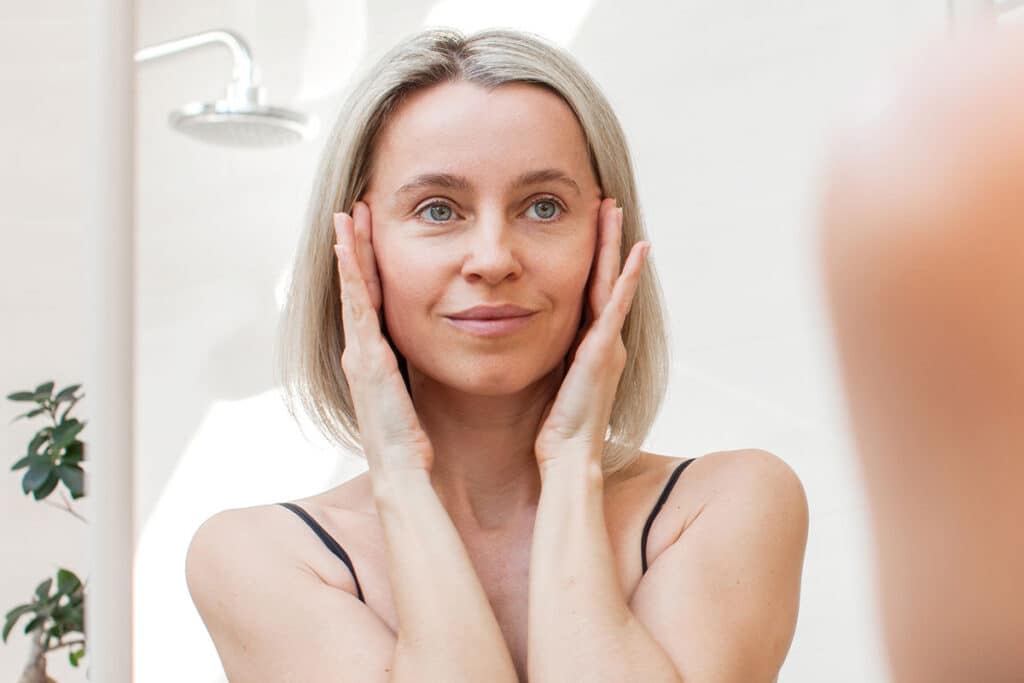 Navigating Your Recovery from Facelift Surgery Top Expert Tips